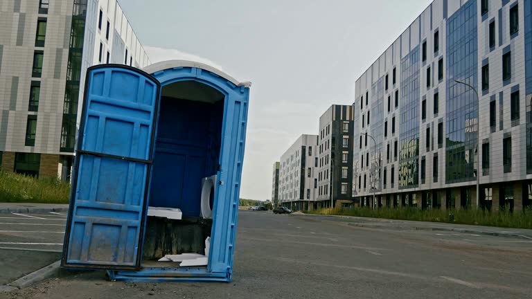 Best Portable Restroom Servicing (Cleaning and Restocking)  in Kelso, WA
